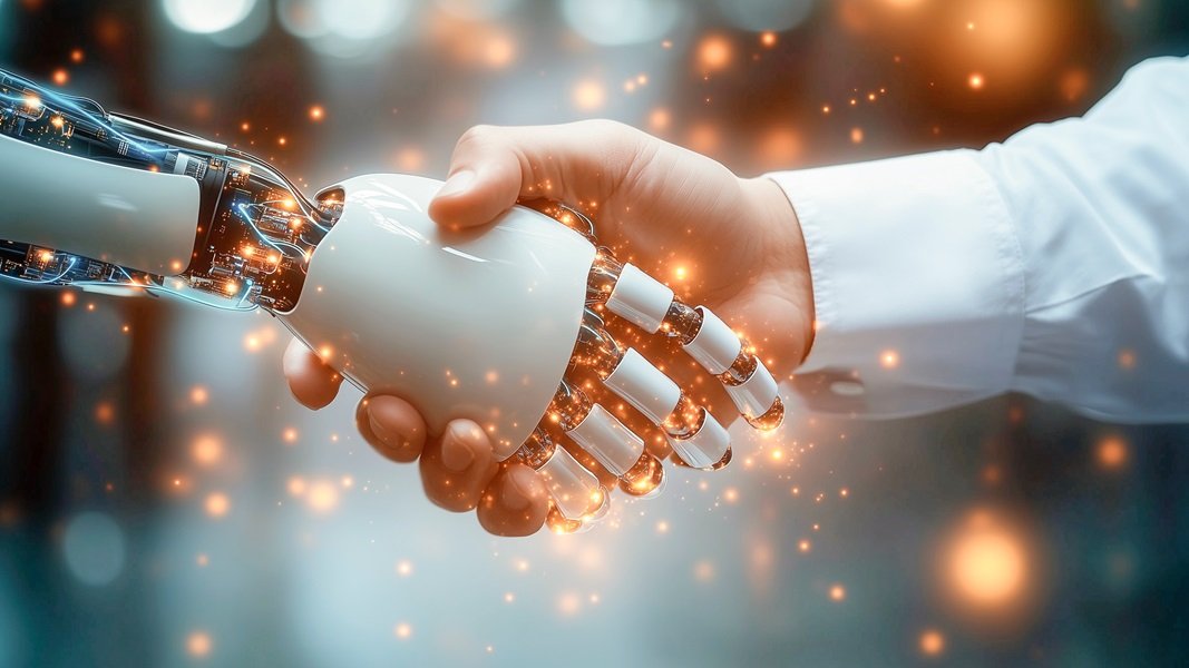 AIとクリエイター(人)を両輪としてうまく付き合うイメージ画像